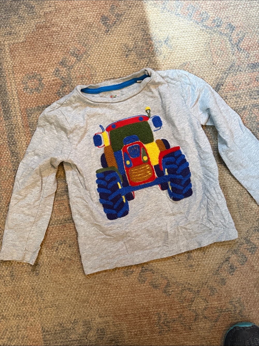 Mini Boden Gray Kids Long Sleeve Shirt with Colorful Tractor 2-3